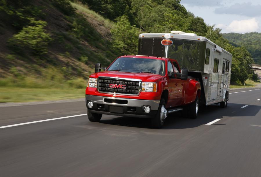  GMC Sierra 3500 HD 2011 года  (фото 1 из 4)